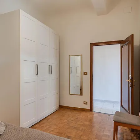 - Honey Apartment